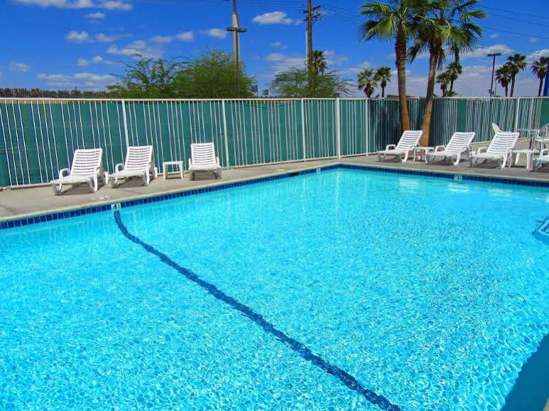 Comfort Inn & Suites El Centro I-8 Exteriör bild